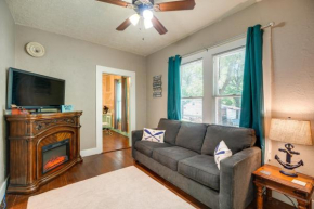 New Braunfels Vacation Rental on Lake Dunlap!